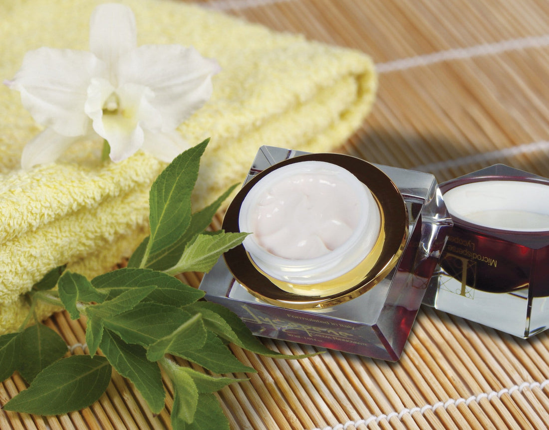 Lycopene Crema Rinnovante AntiAging Cream, European Fashion Models